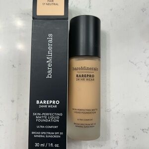bareMinerals BarePro Skin-Perfecting Matte Foundation Fair 17 Neutral
